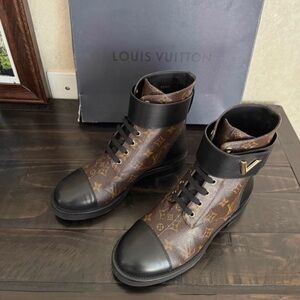 Louis Vuitton Brown and Black Ankle Boots